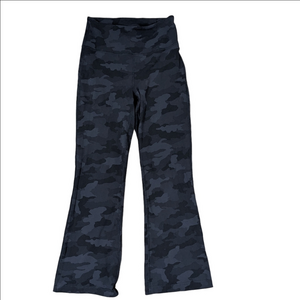 Lululemon Flared Pants Leggings Camo size  8